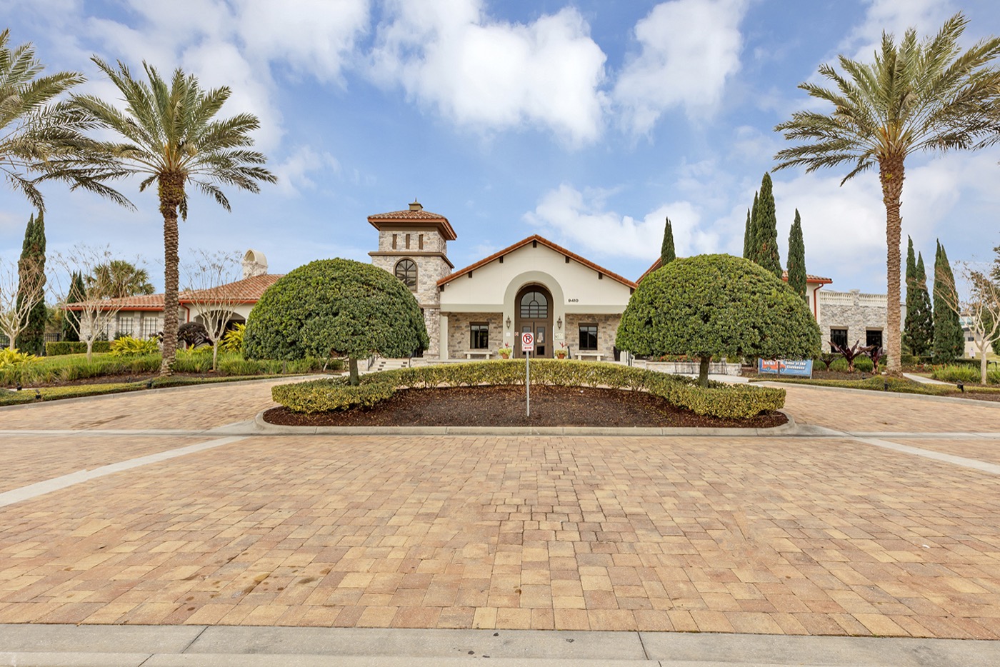 Watermark community entrance