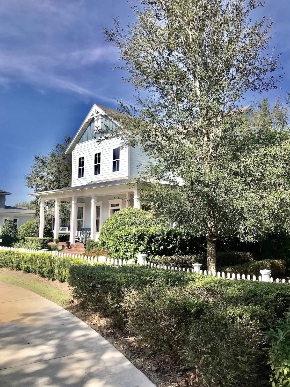 modern farmhouse home located near downtown Winter Garden, Florida